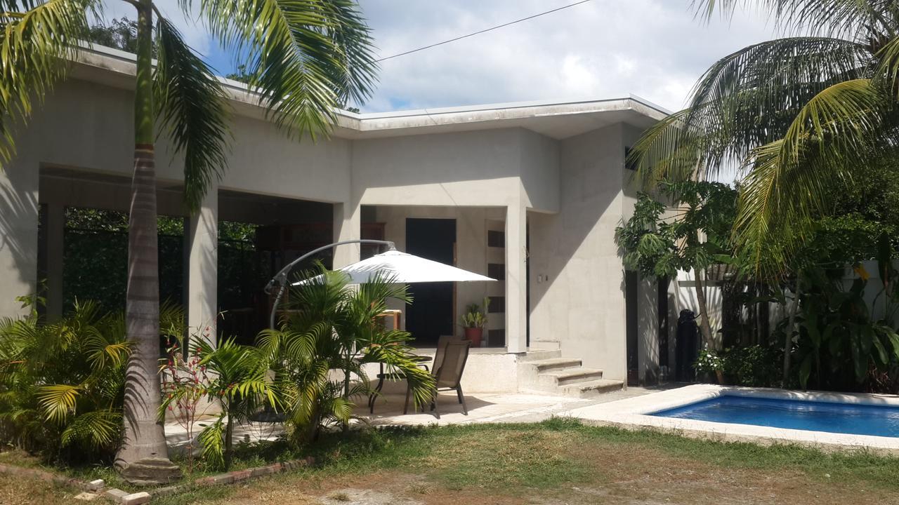 Hotel Sueno Tranquilo à Quepos Extérieur photo