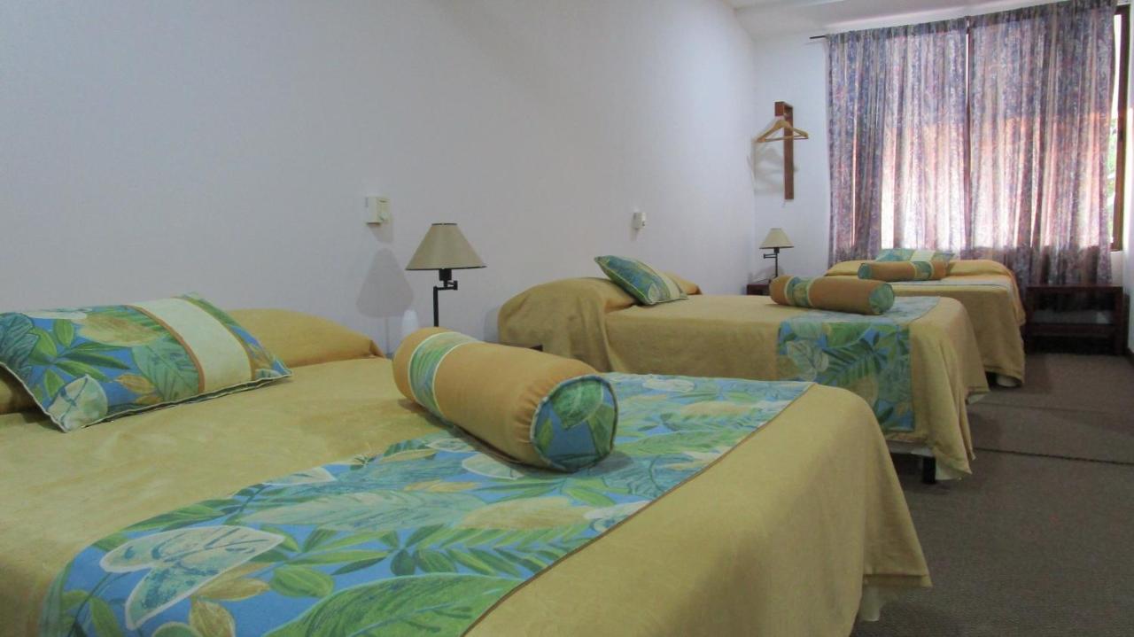 Hotel Sueno Tranquilo à Quepos Extérieur photo