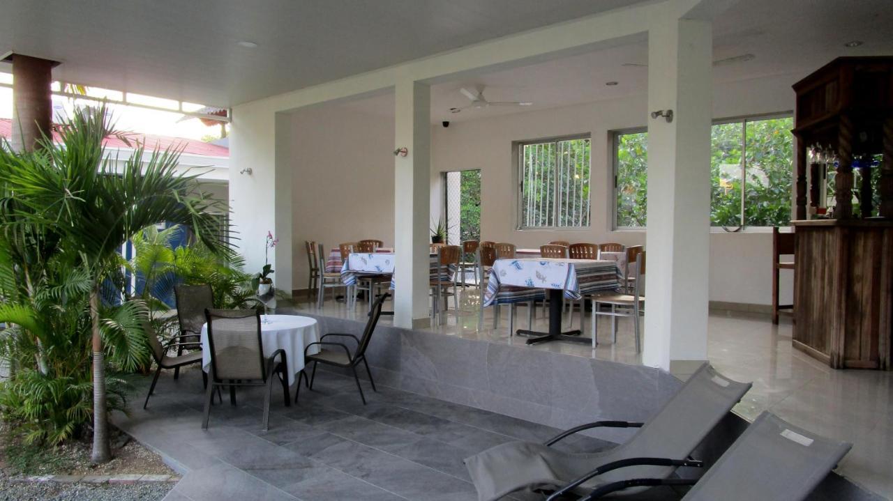 Hotel Sueno Tranquilo à Quepos Extérieur photo