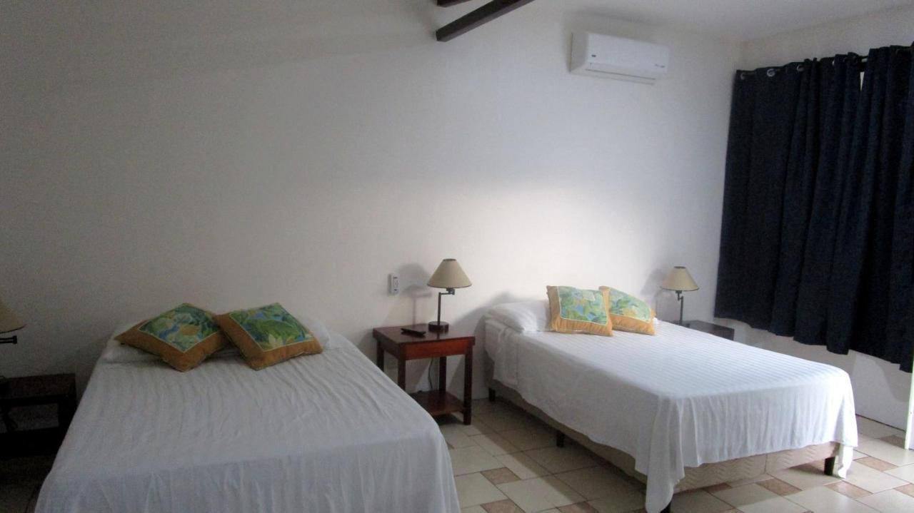 Hotel Sueno Tranquilo à Quepos Extérieur photo