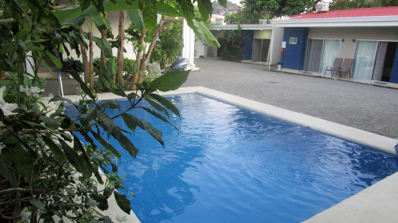 Hotel Sueno Tranquilo à Quepos Extérieur photo